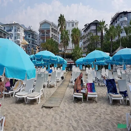 Hotel Azak