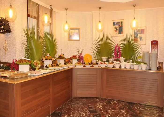 Azak Hotel