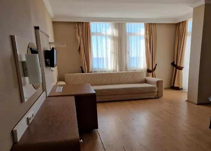 Azak Hotel