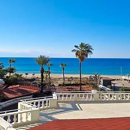Azak Hotel 3*