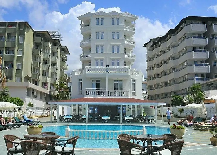 Azak Hotel 3*