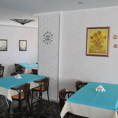 Azak Hotel